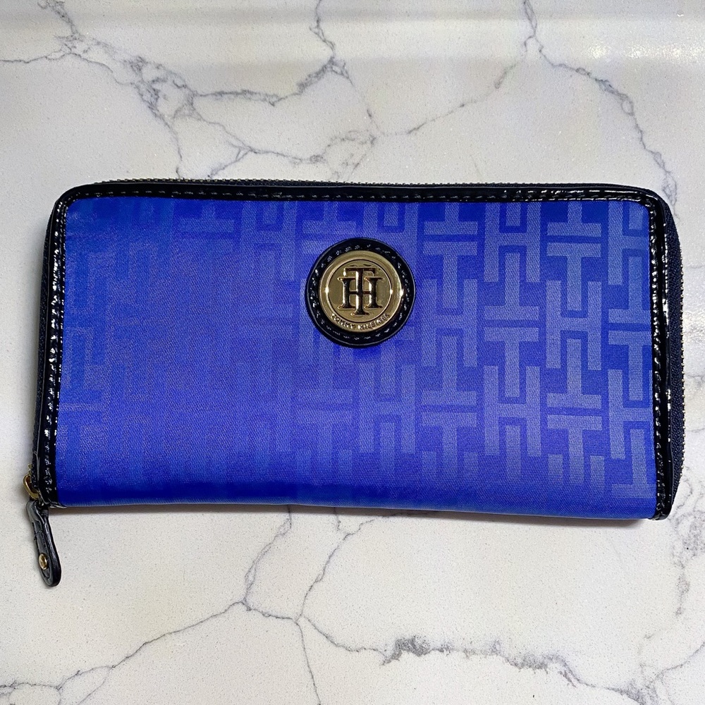 Tommy Hilfiger Wallet Blue Monogram